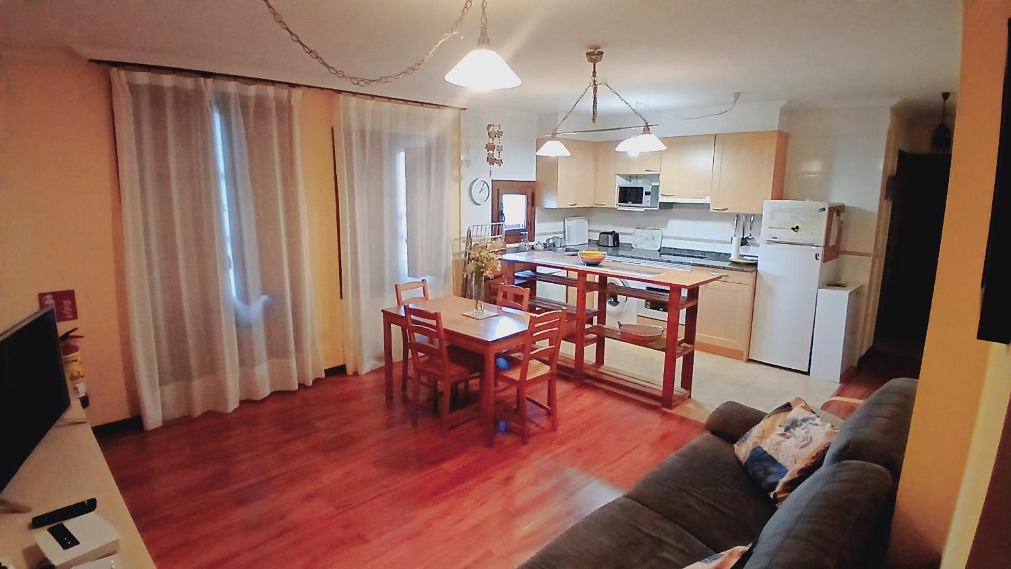 דירות נואבה דה לאנס Acogedor Bajo Con Terraza Y Vistas מראה חיצוני תמונה